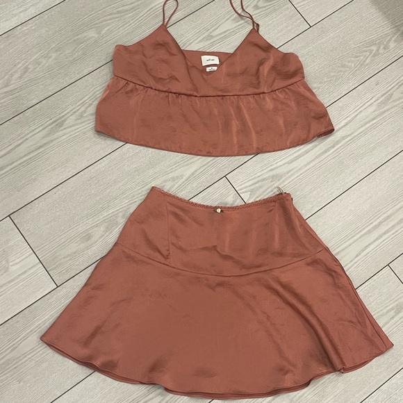 Aritzia Wilfred Lyrus Skirt & Lover Camisole Set - Picture 5 of 7